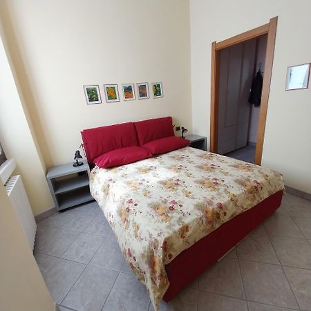 Ferienwohnung House Dal Re Mailand Exterior foto